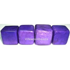 Capiz Shell Violet Cubes 18mm 